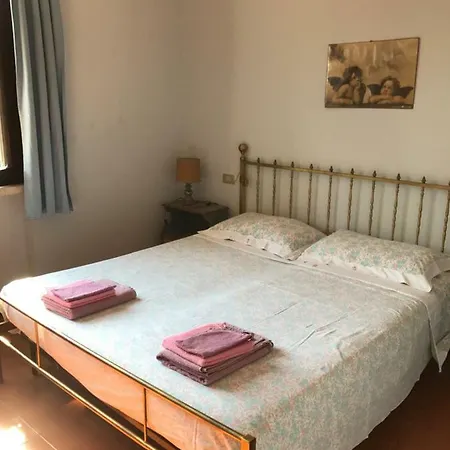 Casa Viola Сasa de vacaciones Sirmione